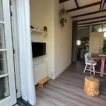 Nyaraló Het Koetshuis *