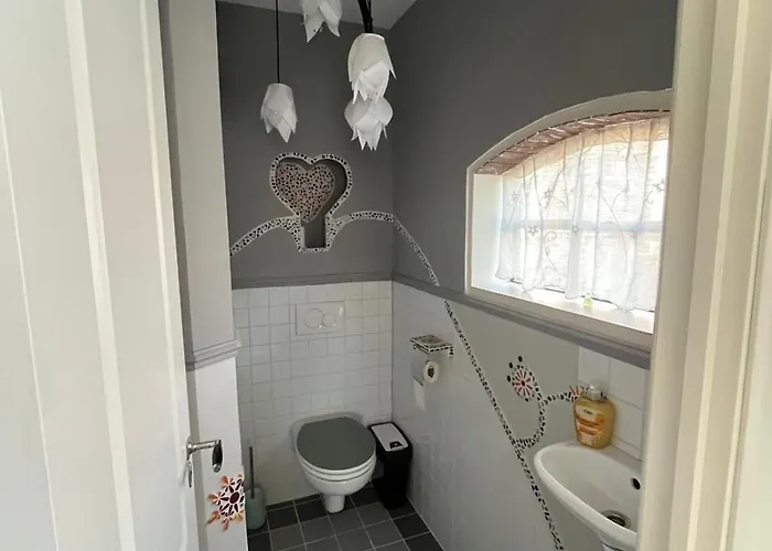 بيت للعطل Het Koetshuis خودا