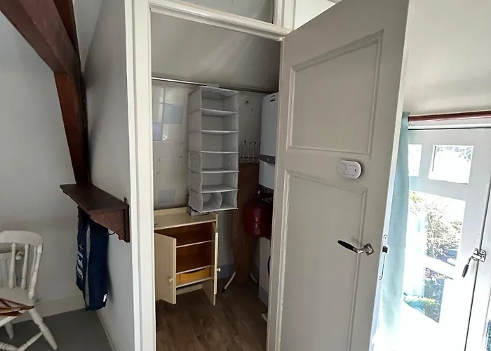 Het Koetshuis * خودا